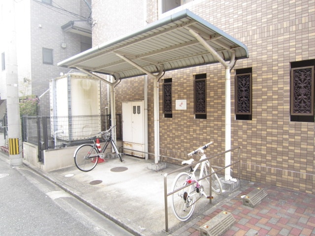 駐輪場 エクメール西公園