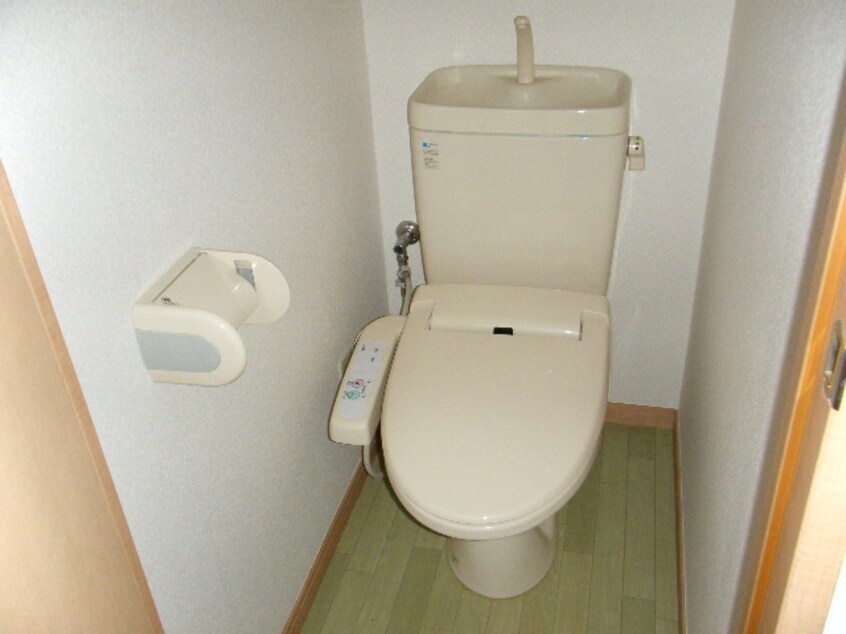 トイレ エルパティオ