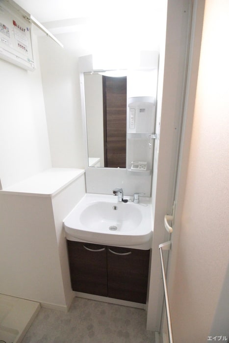 洗面 ｸﾞﾗﾝﾌｫｰﾚ千早ﾏｰｸｽｸｴｱｳｴｽﾄｳｲﾝｸﾞ