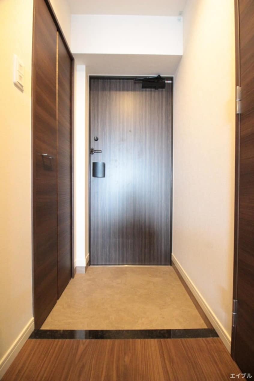 玄関 ｸﾞﾗﾝﾌｫｰﾚ千早ﾏｰｸｽｸｴｱｳｴｽﾄｳｲﾝｸﾞ