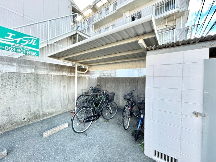 駐輪場 アメニティ大浦