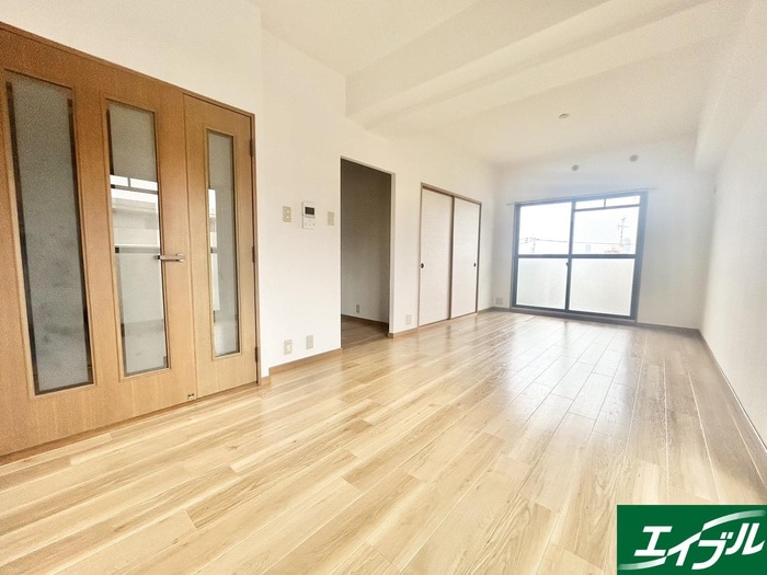 居室 プレステージ和白３