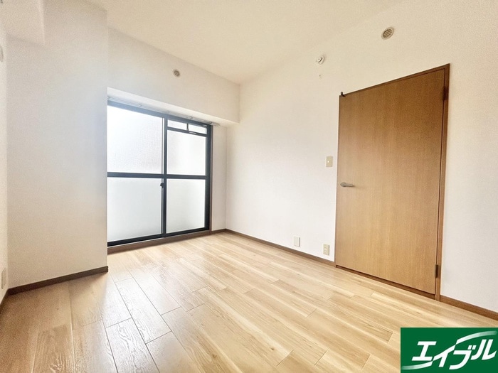 居室 プレステージ和白３