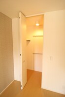 収納 アリス京町壱番館