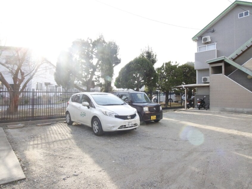 駐車場 アンダーロック春日