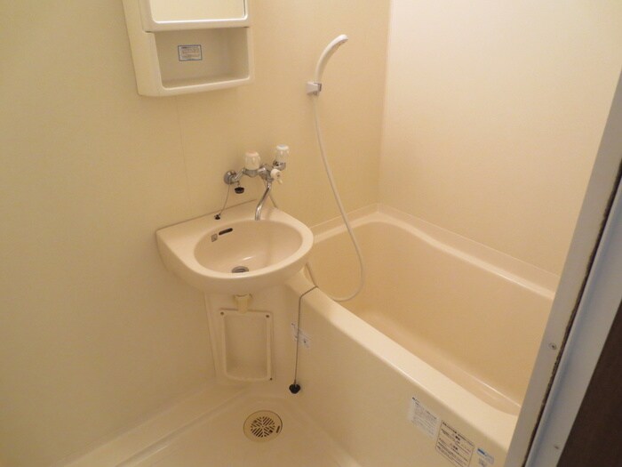 バス／シャワールーム等 アクス敷島２１