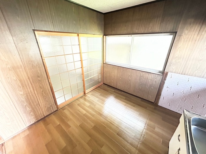 居室 正津町アパート