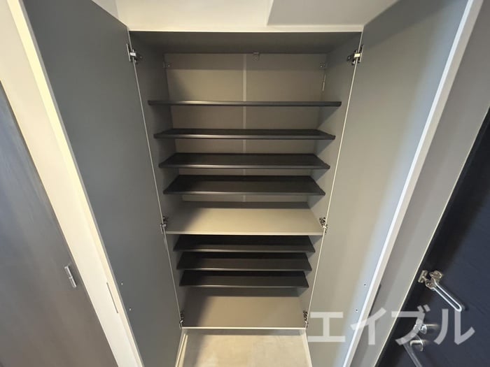 靴箱 SーRESIDENCE新町Agog