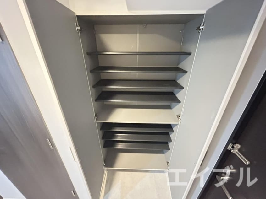 靴箱 SーRESIDENCE新町Agog