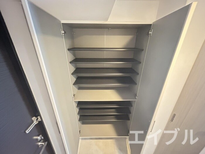 靴箱 SーRESIDENCE新町Agog