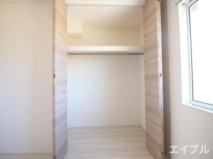 収納 フロイデ仲原