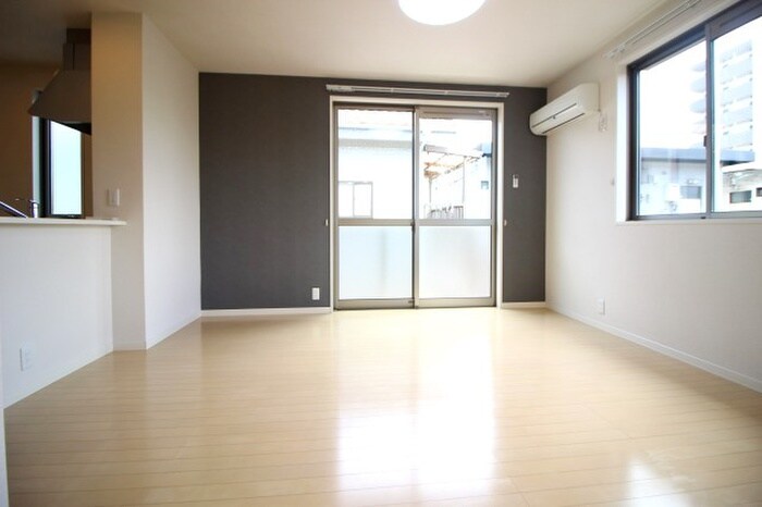 居室 シャーメゾン藤崎