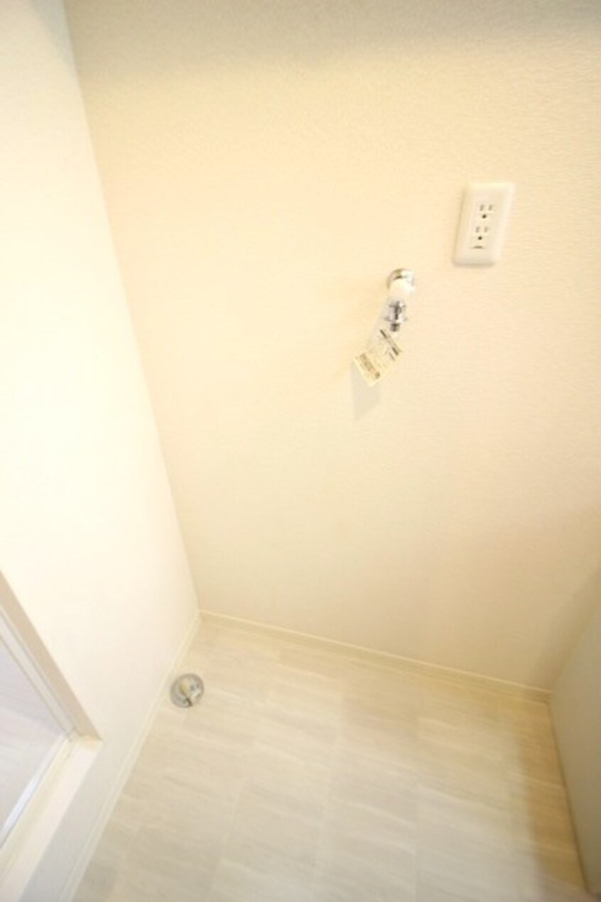 洗濯機置場 シャーメゾン藤崎