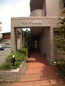 エントランス部分 スカ－ル賀茂