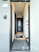 玄関 フェリ－チェ原町
