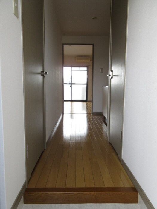 廊下 サン・アネックス