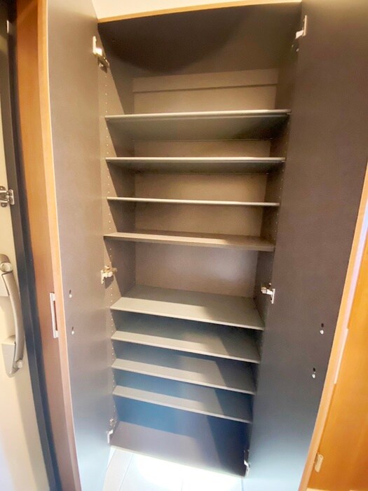 靴箱 ＴＨＥ ＨＩＬＬＳ ＫＯＫＵＲＡ