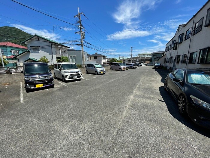 駐車場 コンフォート湯川