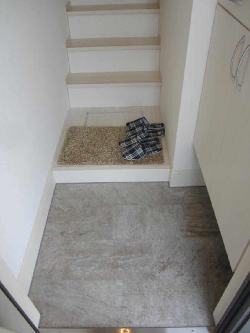 玄関 ブルースター