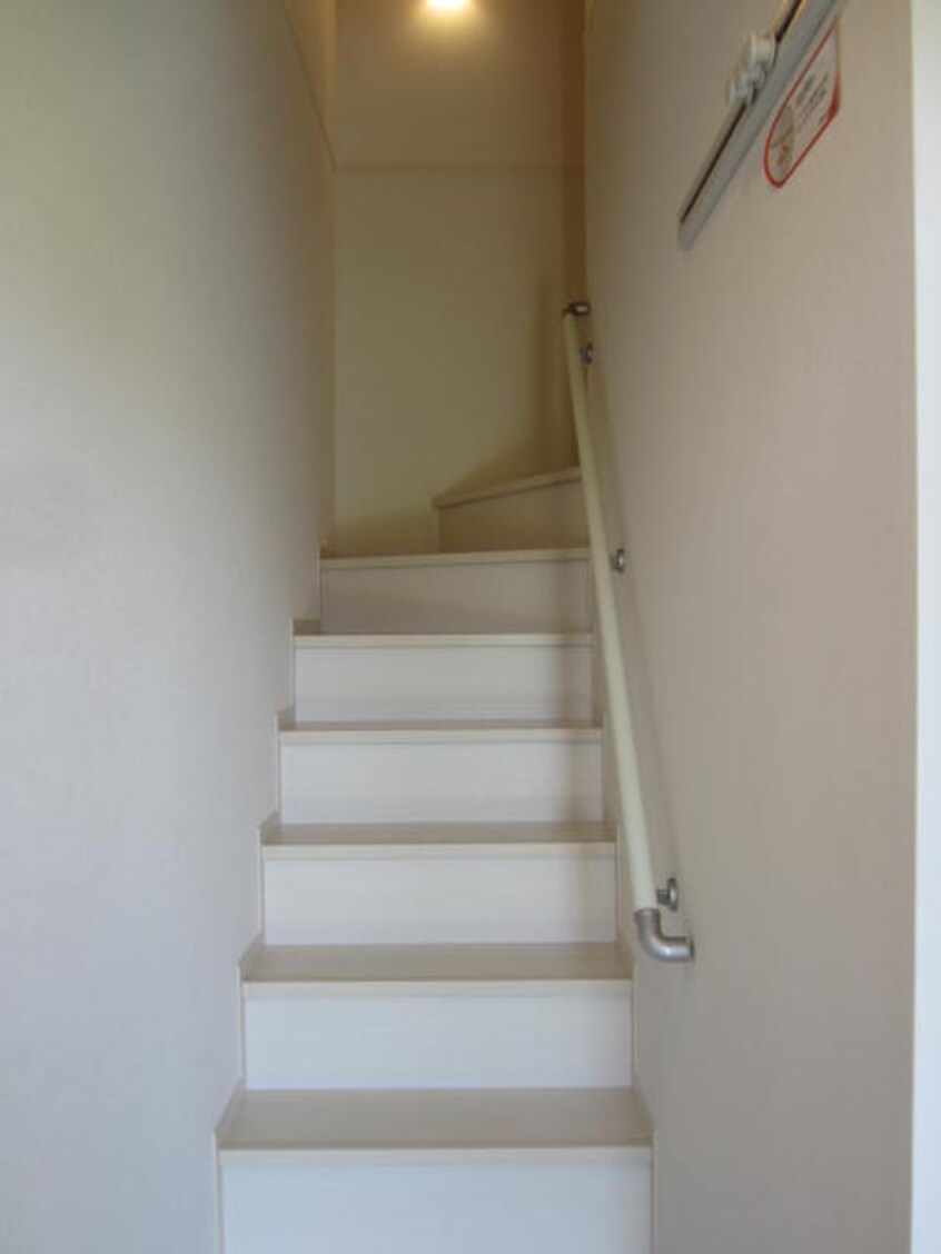 内観写真 ブルースター