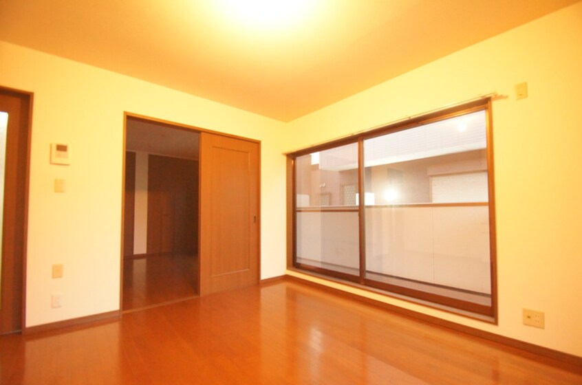 居室 ニューウイングハイツ　F