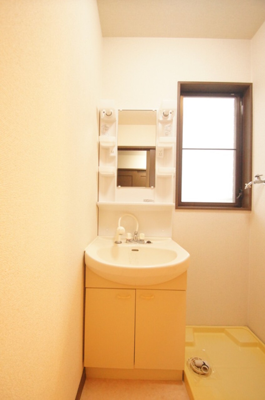 洗面 ニューウイングハイツ　F