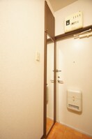 玄関 ニューウイングハイツ　F