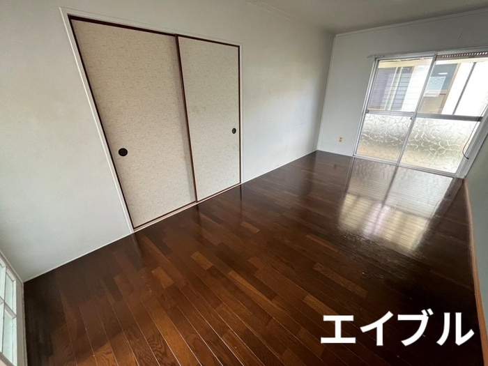 居室 ユーリンカーサ