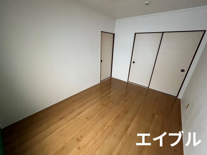 居室 ユーリンカーサ