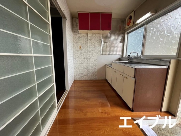 廊下 ユーリンカーサ