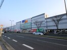 エディオン八幡西店(電気量販店/ホームセンター)まで190m コンフォ－ル安守