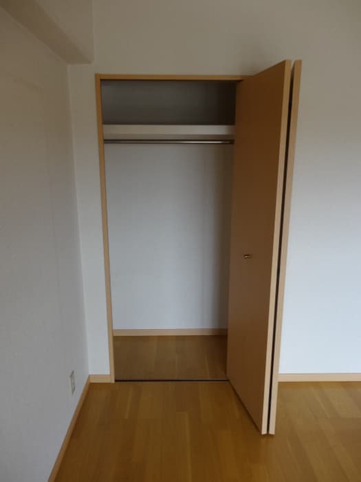 収納 アールズレジデンス金隈