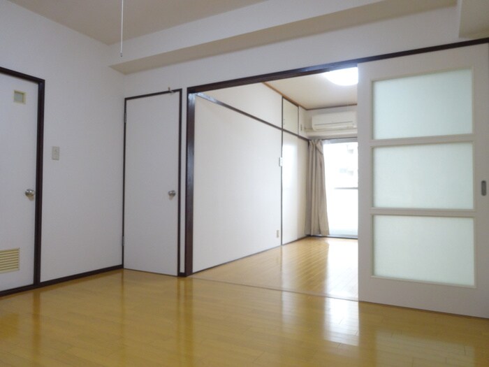 居室 アークハイツ大濠