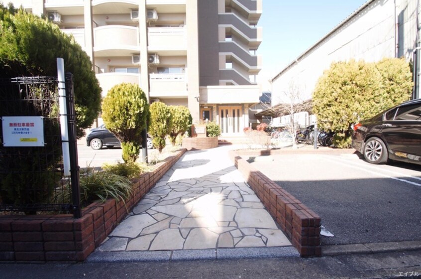 エントランス部分 サニーサイドアップ