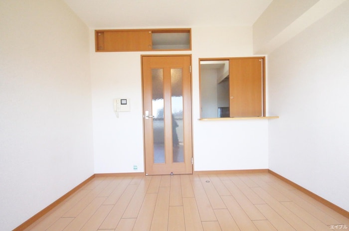 居室 サニーサイドアップ