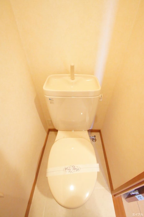 トイレ サニーサイドアップ