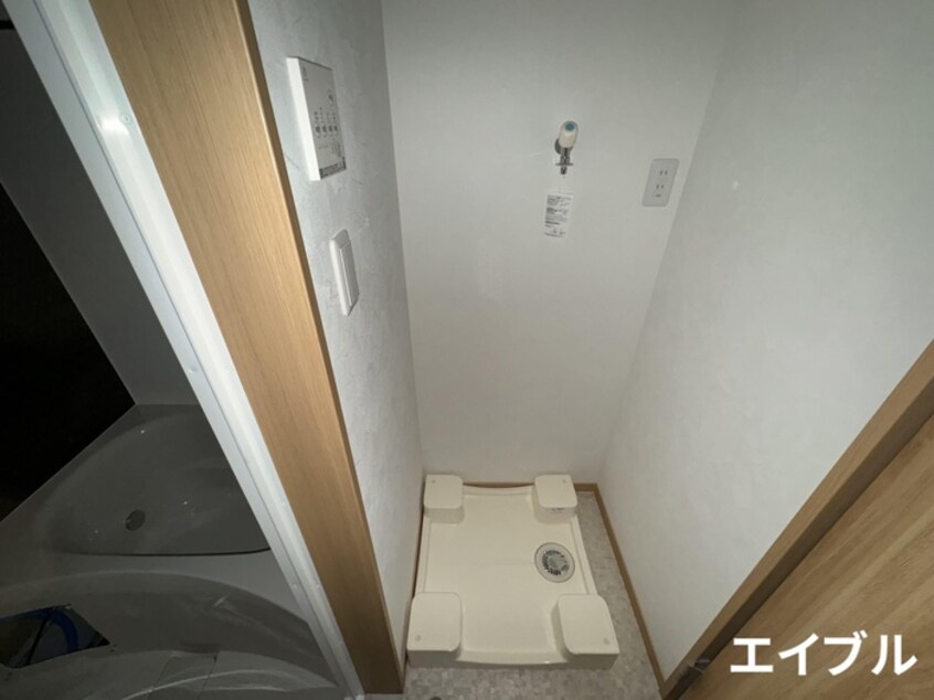 洗濯機置場 リラフォート津福