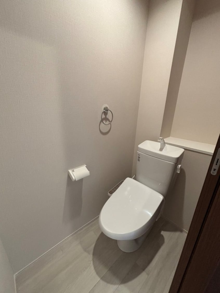 トイレ クレシア苅田