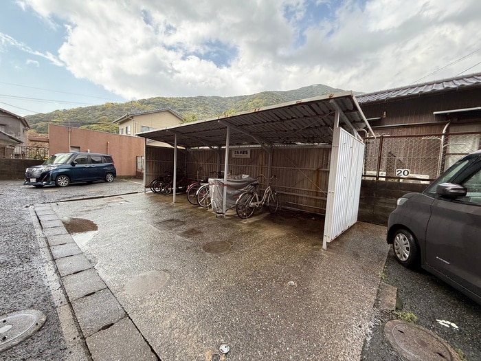 駐輪場 オアシス安部山公園