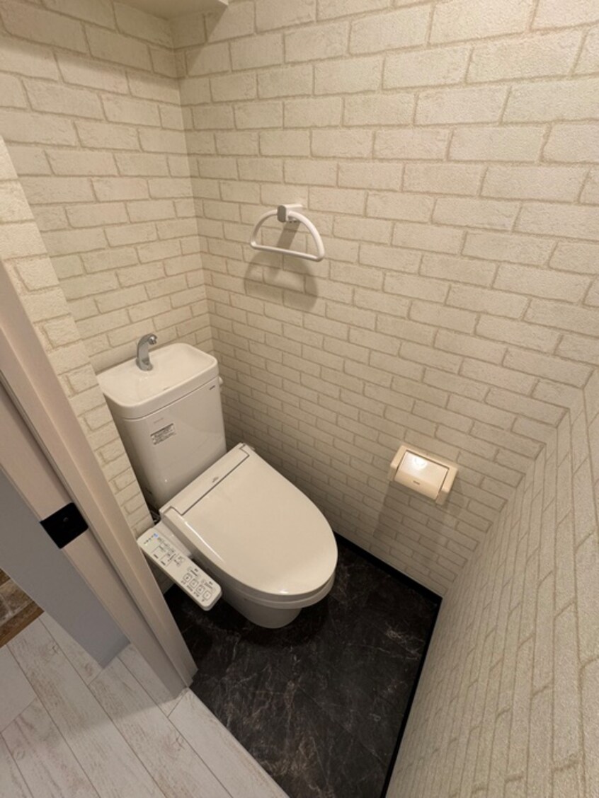 トイレ ＴＨＥ　ＧＲＡＮＤ　ＷＩＮ