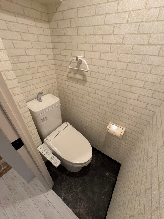 トイレ ＴＨＥ　ＧＲＡＮＤ　ＷＩＮ