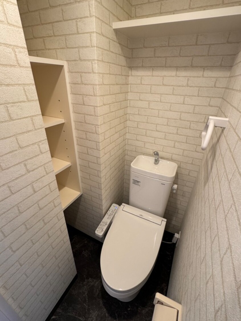 トイレ ＴＨＥ　ＧＲＡＮＤ　ＷＩＮ