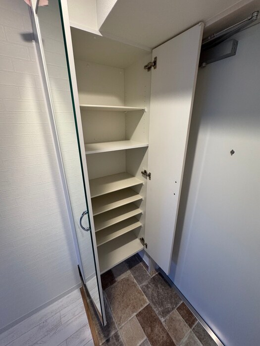 靴箱 ＴＨＥ　ＧＲＡＮＤ　ＷＩＮ