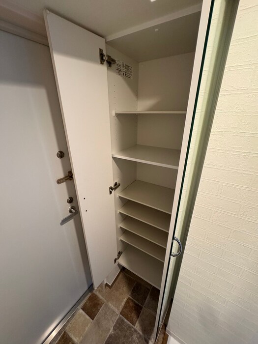 靴箱 ＴＨＥ　ＧＲＡＮＤ　ＷＩＮ