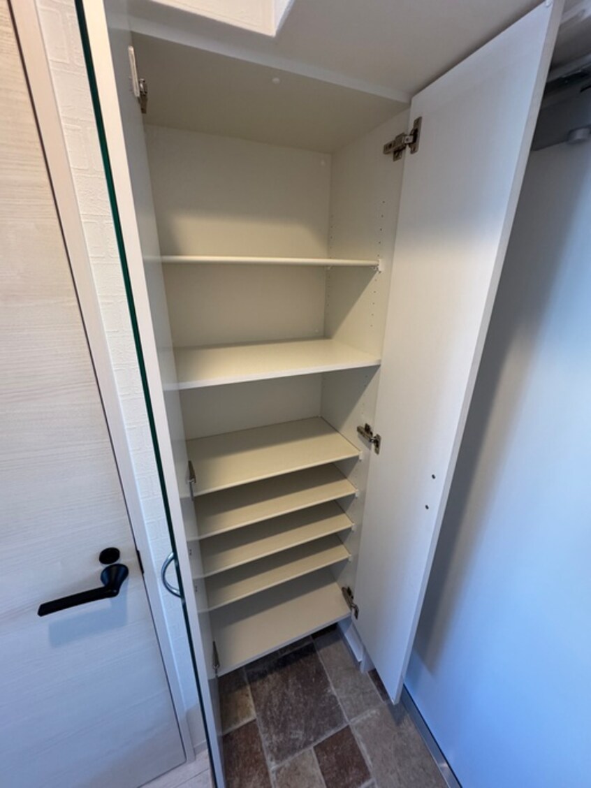 靴箱 ＴＨＥ　ＧＲＡＮＤ　ＷＩＮ