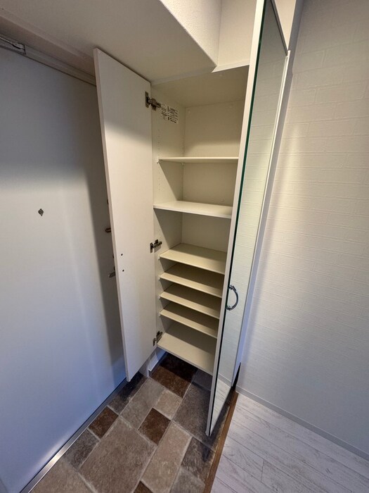 靴箱 ＴＨＥ　ＧＲＡＮＤ　ＷＩＮ