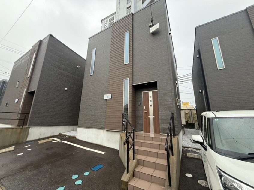 外観写真 サンラプロ苅田駅前B棟