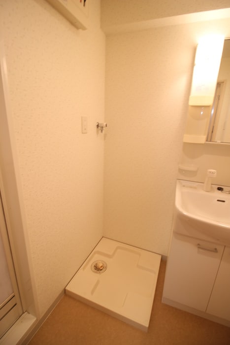 洗濯機置場 ＧＲＡＮＤＥＵＲ住吉壱番館