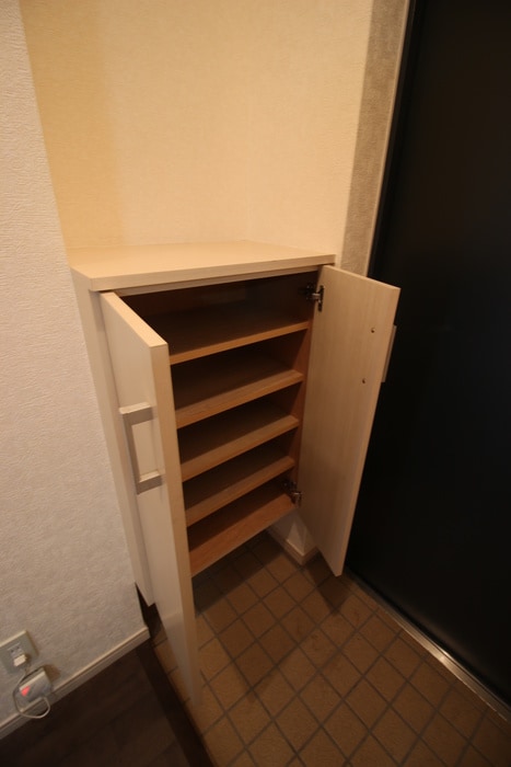 靴箱 ＧＲＡＮＤＥＵＲ住吉壱番館