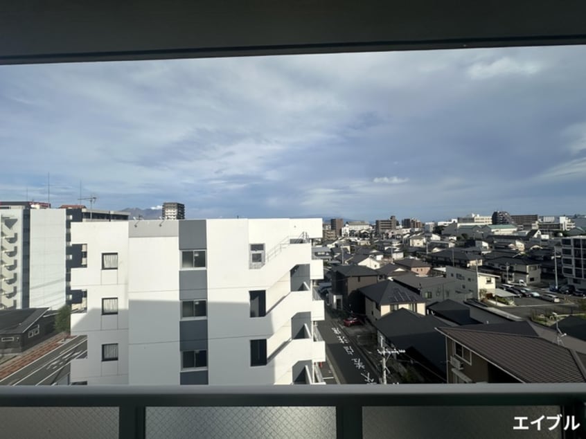 室内からの展望 ism